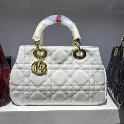 Glossy Patent Leather Princess Diana Bag 